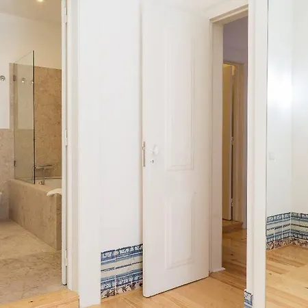 Apartment Chiado - In