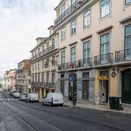 Chiado - In *