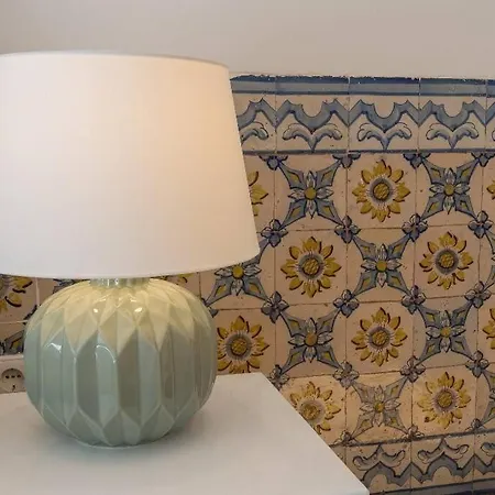 Apartman Chiado - In *