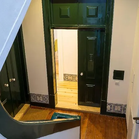 Chiado - In Apartment